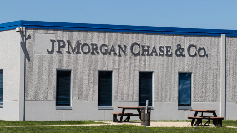 jpmorgan-says-crypto-market-is-healing,-expects-more-price-decline-before-capitulation