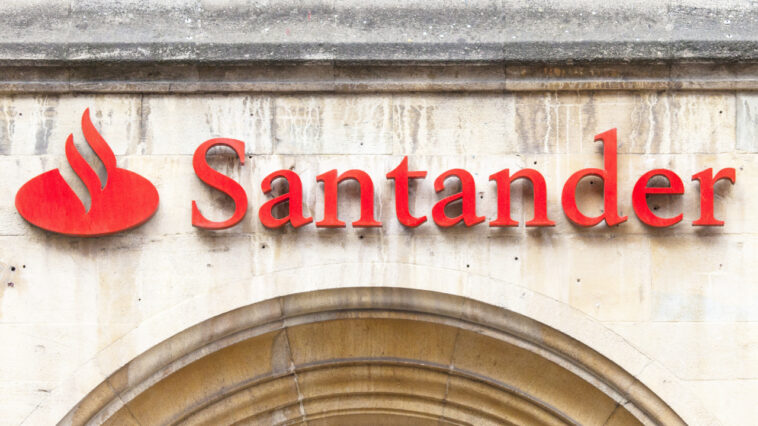 after-barclays,-santander-bank-blocks-payments-to-binance-in-uk-citing-customer-protection