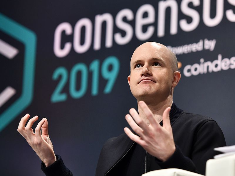 coinbase-faced-with-too-much-regulatory-uncertainty,-rating-cut-to-neutral:-citi