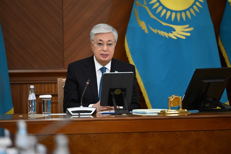 president-of-kazakhstan-pushes-for-urgent-expansion-of-crypto-infrastructure